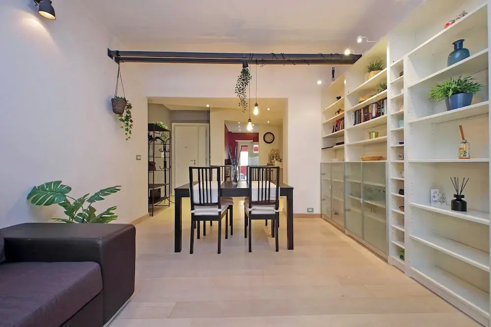 Trendy Flat near Marconi