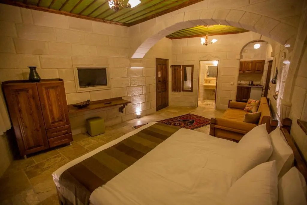 Zara Cave Hotel