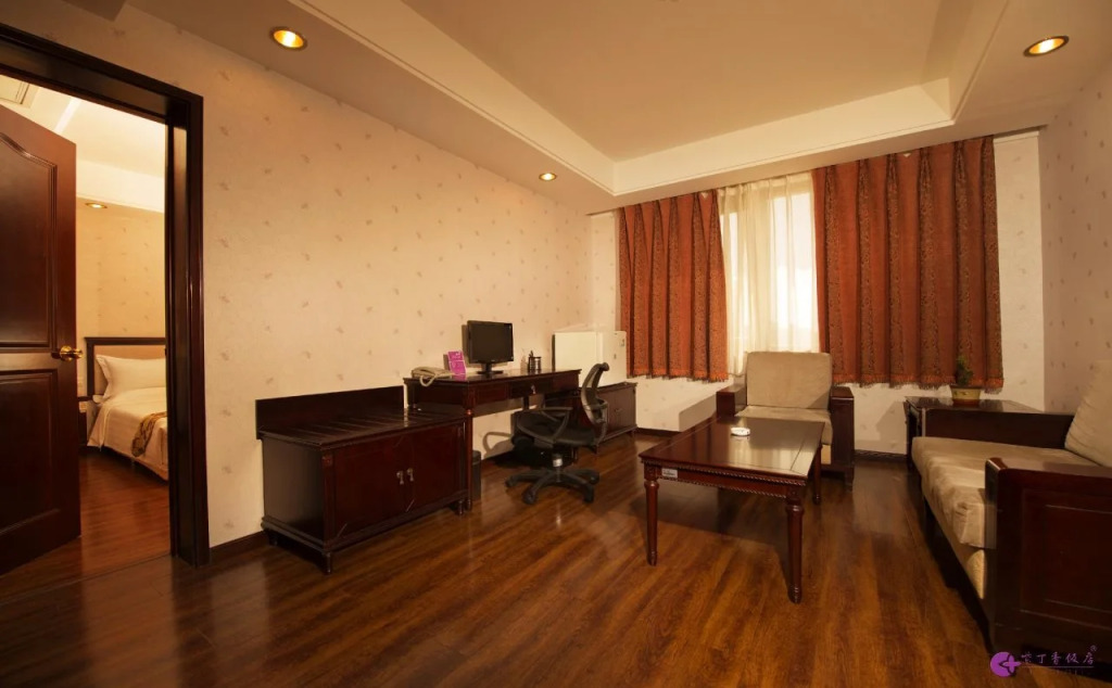 Holiday Inn Express Qingdao Shibei by IHG