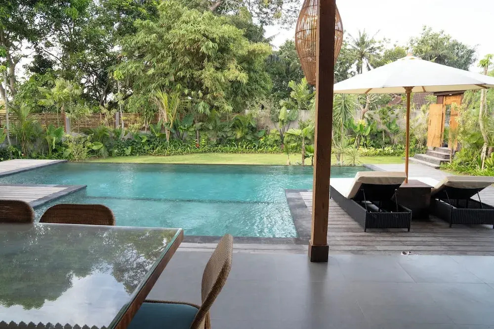 Seseh Beach Retreat Villas