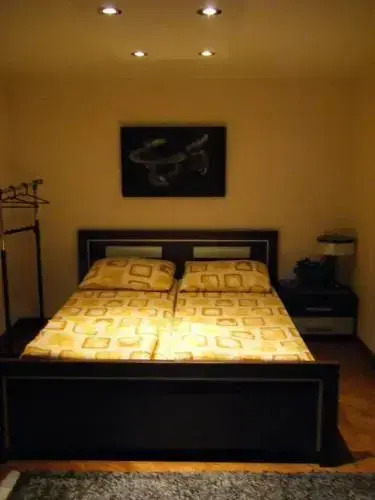 Royal Palace Apartments