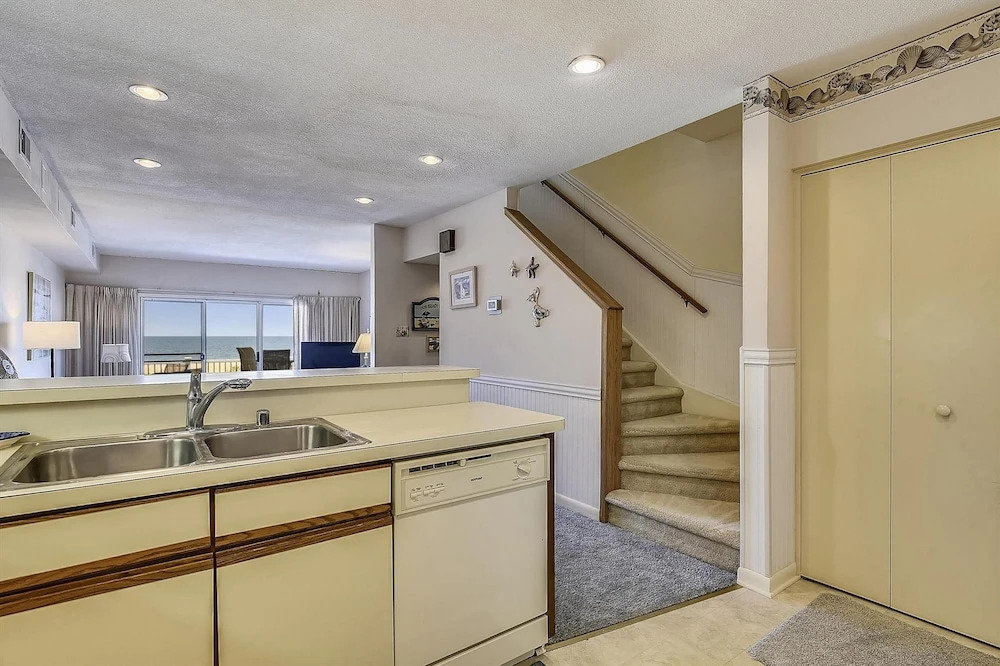 Seaside Villas Unit #9 by Long & Foster