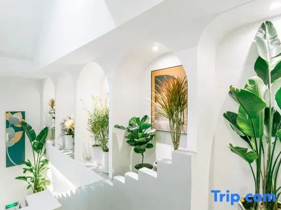 Qingshen Zhujian Guesthouse