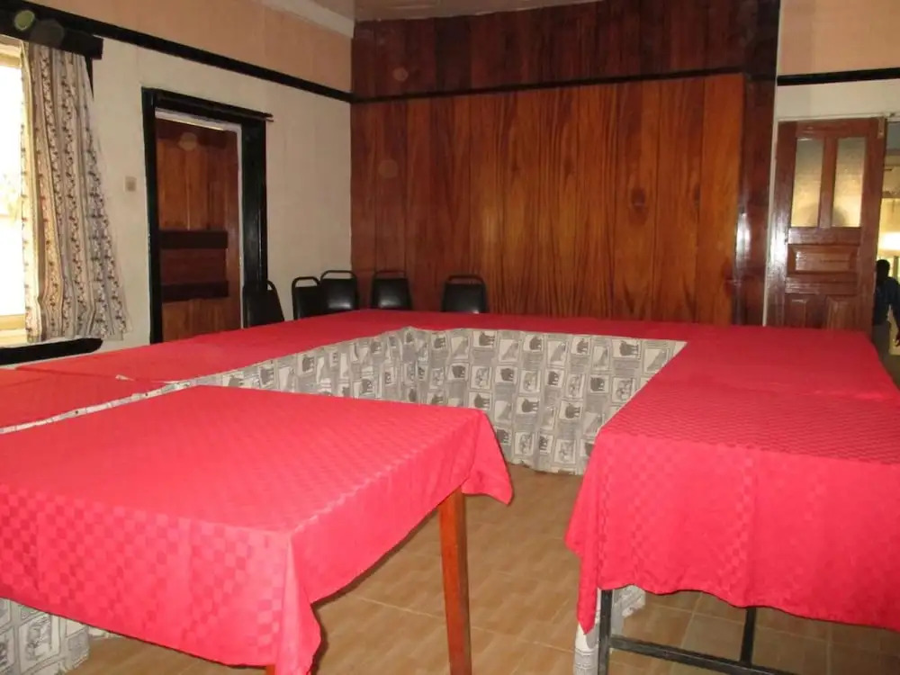 Wagon Wheel Hotel Eldoret