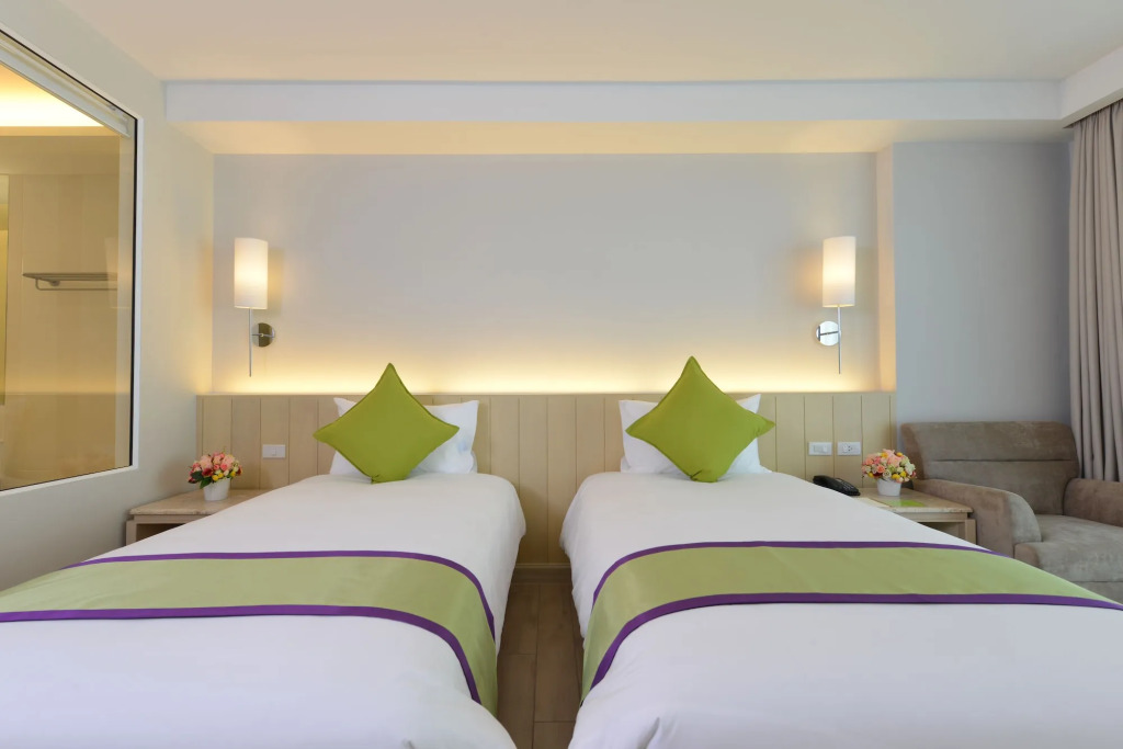 Hisea Huahin Hotel