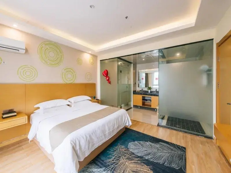 GreenTree Inn Wuxi Jiangyin High-speed Train Jinsanjiao Market Express Hotel