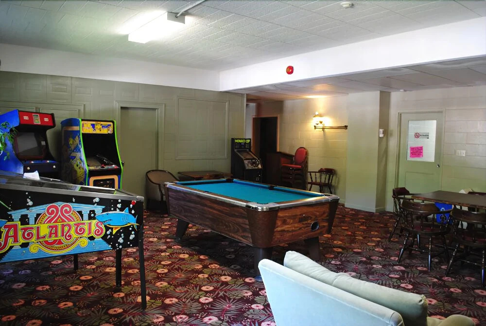 Pine Dale Motor Inn