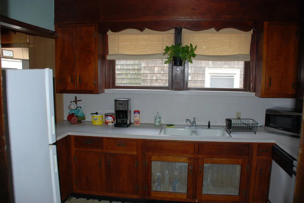 Old Time Beach Front Cottage - The Beach Is Your Backyard! 3 Bedroom Cottage by RedAwning