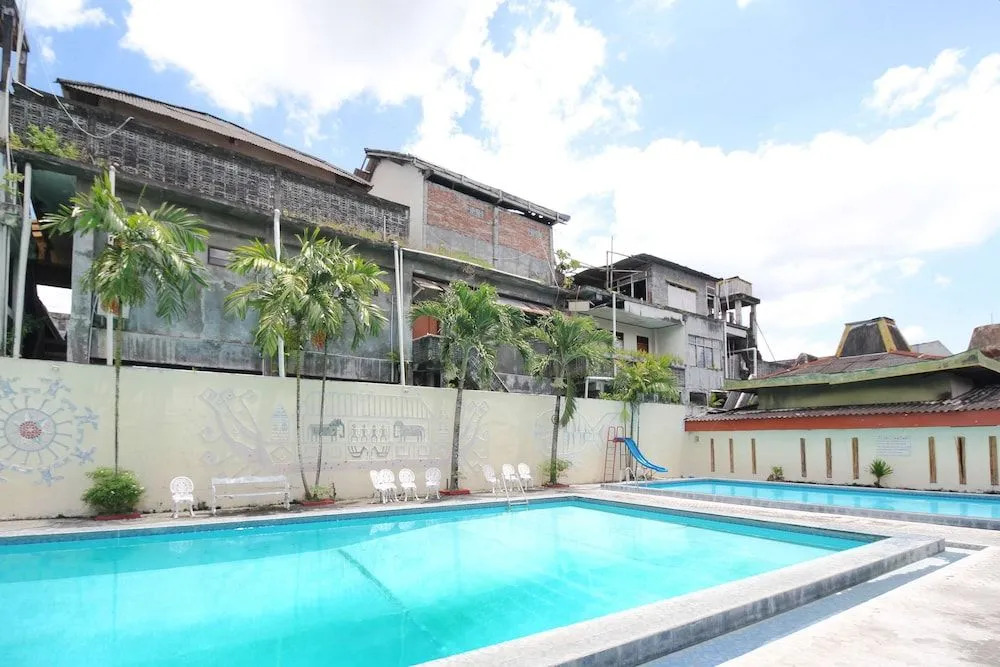 Airy Carturtunggal Laksda Adisucipto 6 Yogyakarta