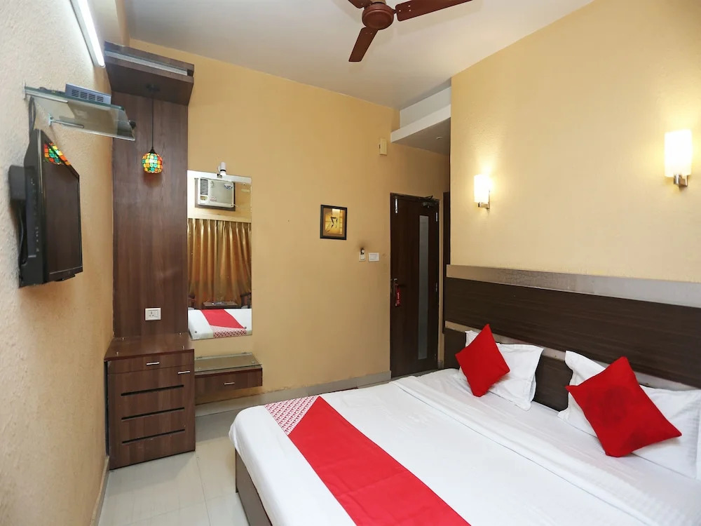 OYO 26968 Hotel Aditya International