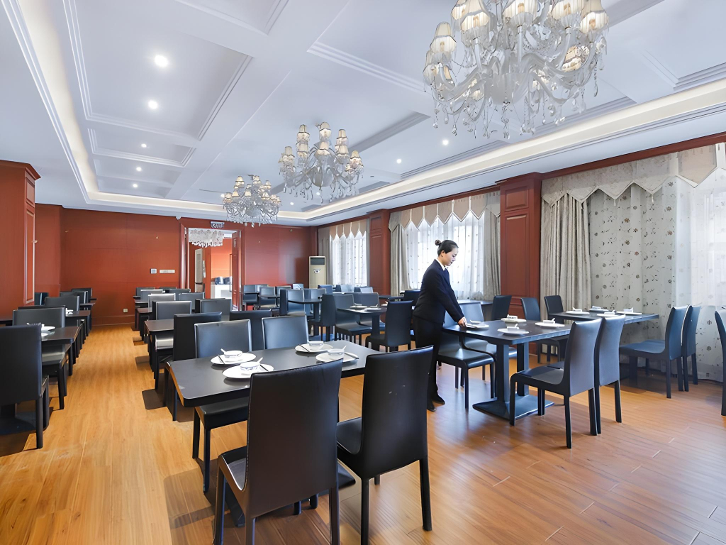 Vienna Classic Hotel (Hangzhou Linan)