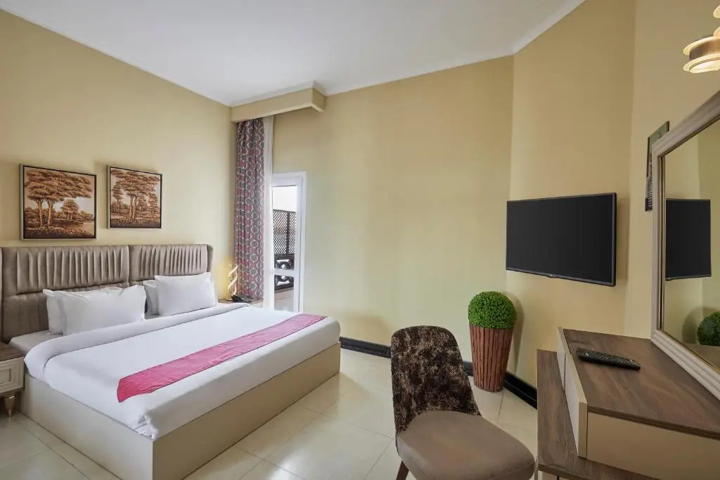 Golden Ocean Marina Hotel