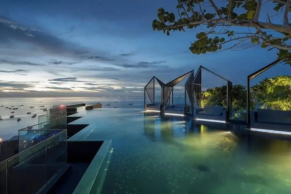 Maxhome at Edge Central Pattaya