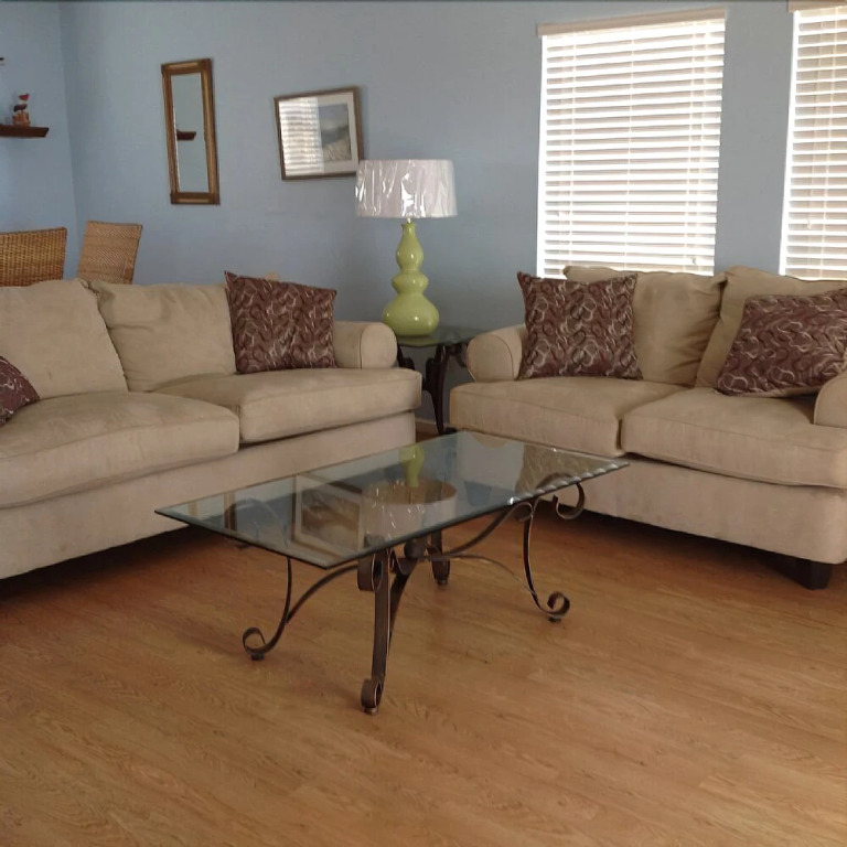 Going Coastal - 5 Br home by RedAwning