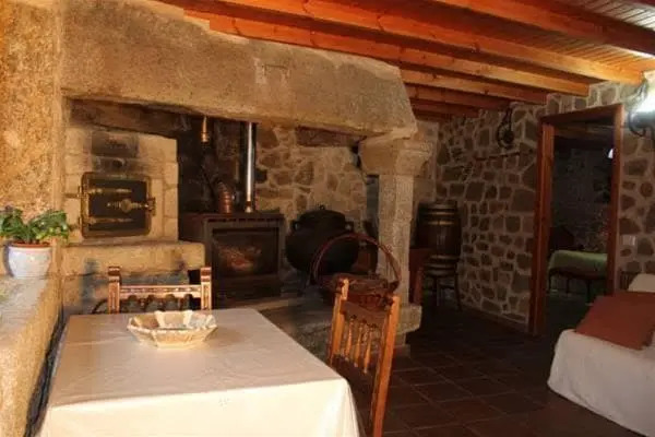 Casa Raúl Lires
