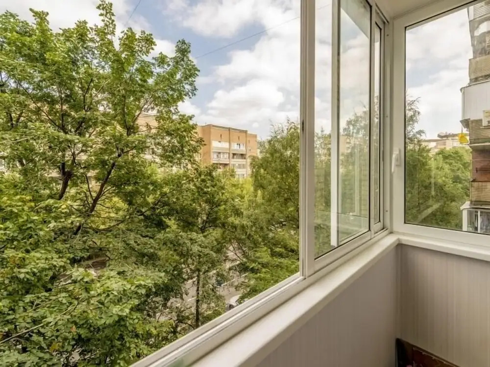 Апартаменты, ул. Парферова, 10