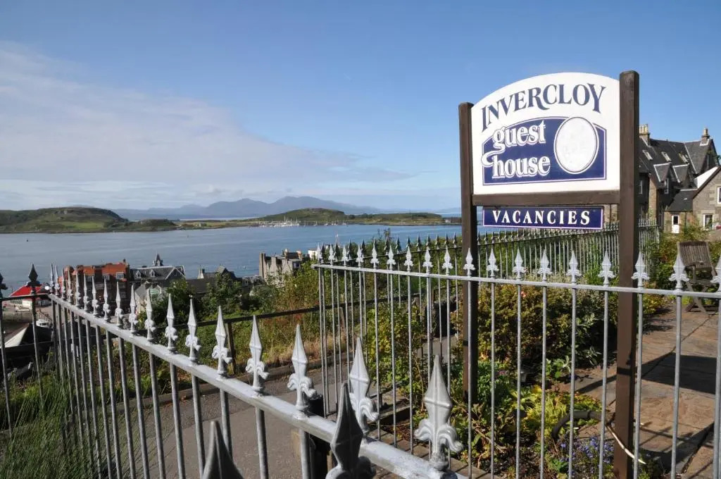Invercloy Guest House