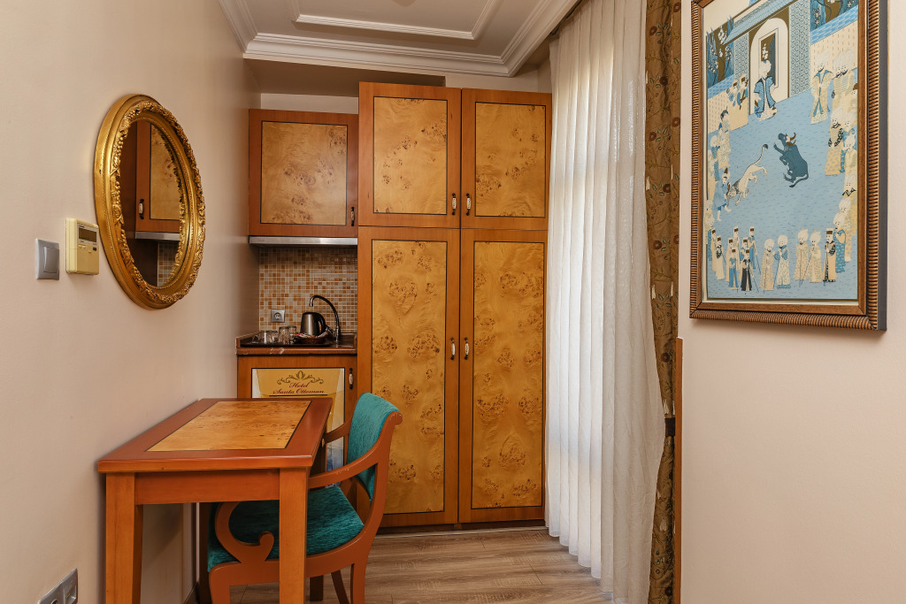 Santa Ottoman Hotel