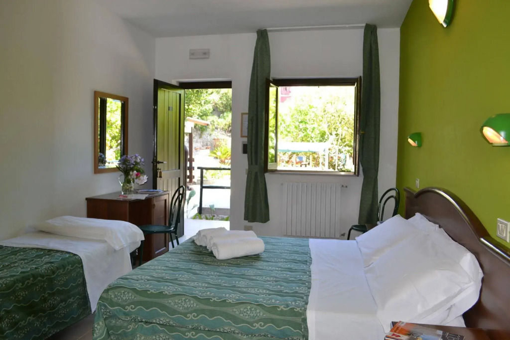 Hotel Villa A Mare