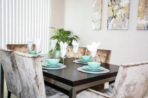 Four Bedroom Close To Disney 5143A