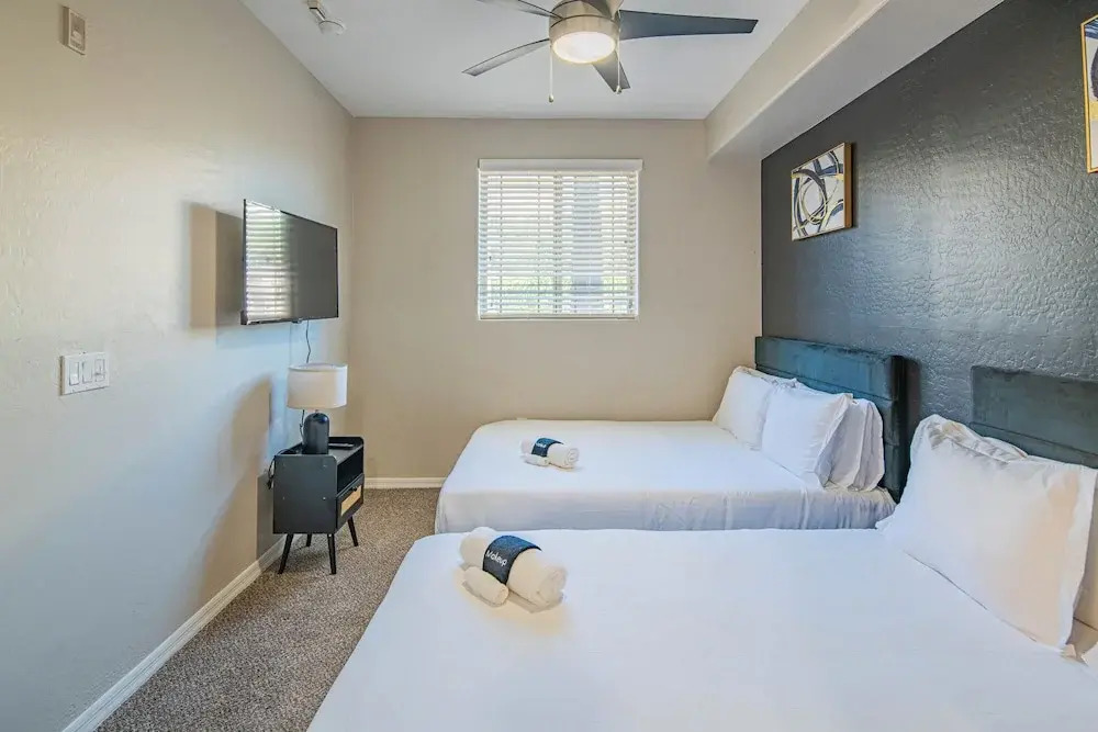 ROVE LIVING/KL - The Fredrick Tempe
