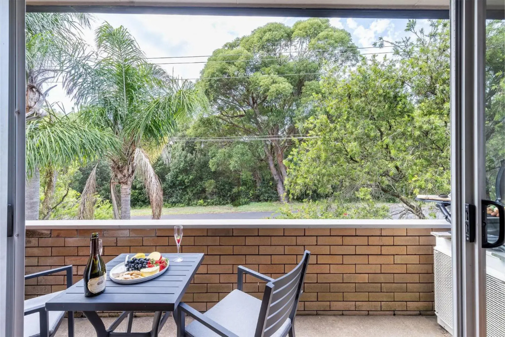 3 Fingal Court 2 Lentara Street