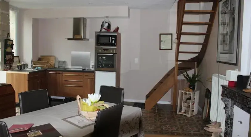 Maison dHôtes Cygne Noir