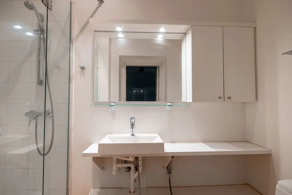 2ndhomes Modern & Spacious 3BR Apartment