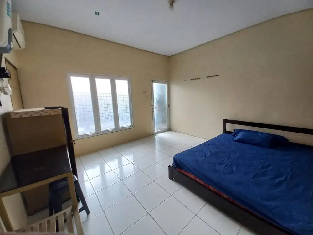 OYO LIFE 93634 Penginapan Dpalinggihan Syariah