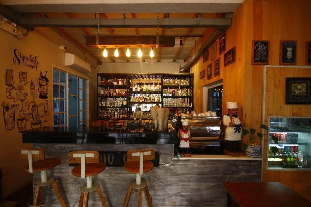 Island Inn Hotel