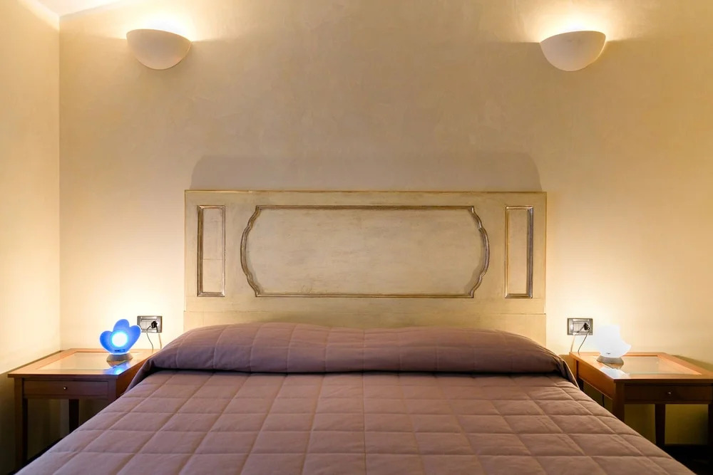 Sirmio Apartments - Primavera Stay