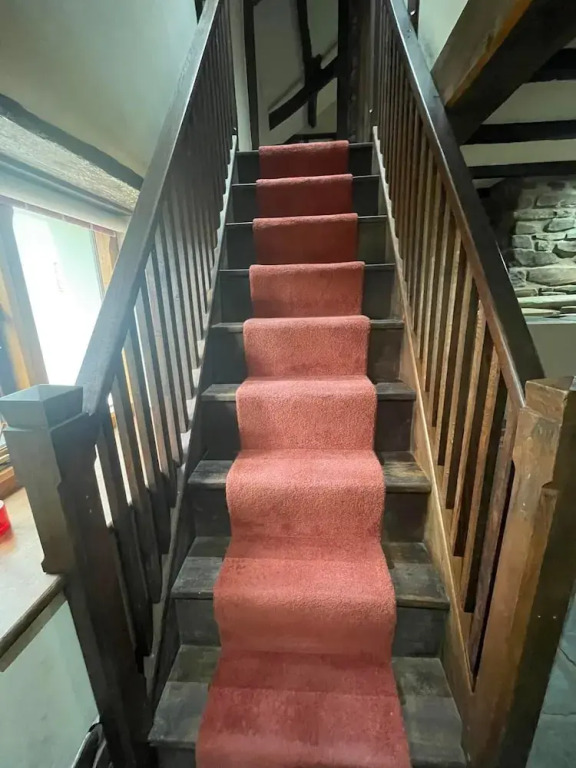 16th Century Devon Longhouse, Stunning Views