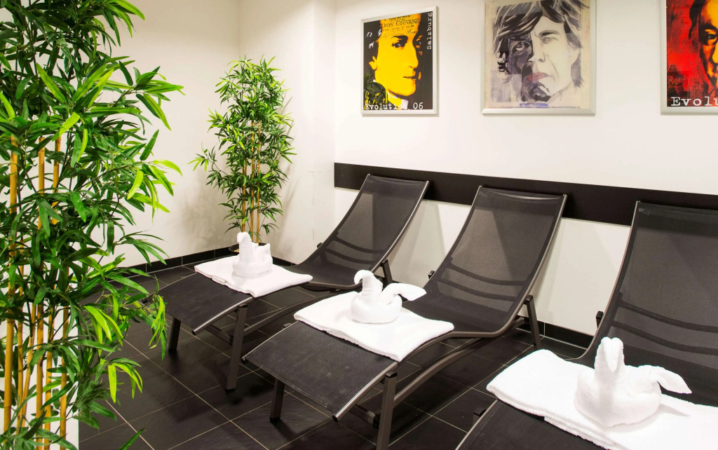 Отель Plaza Inn Amedia Wien