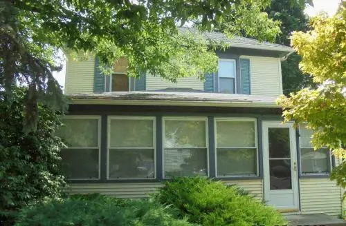 Aunt Jane's Yellow House