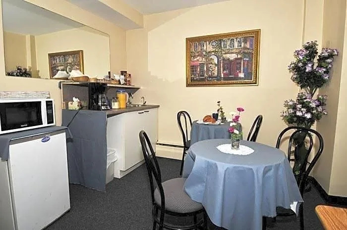 Hotel Viger