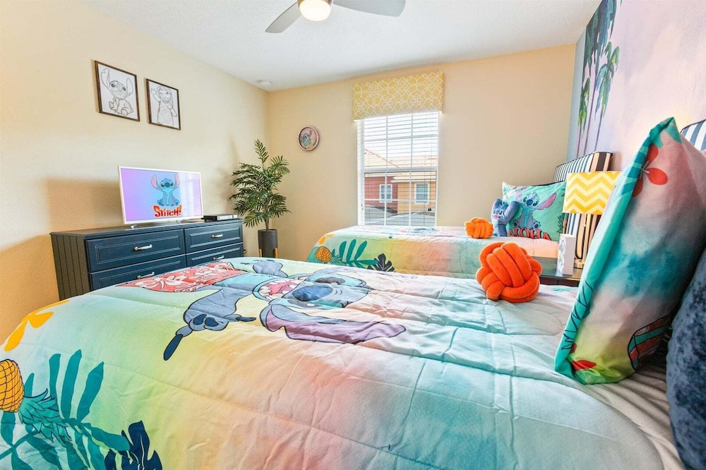 Paradise Palms Resort 4br/3ba Townhome With Splash Pool & Themed Bedrooms