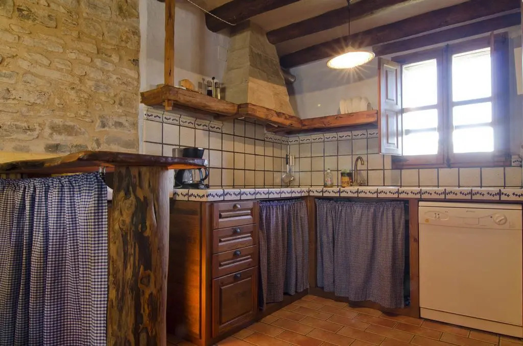 Casa Mur de Alujan