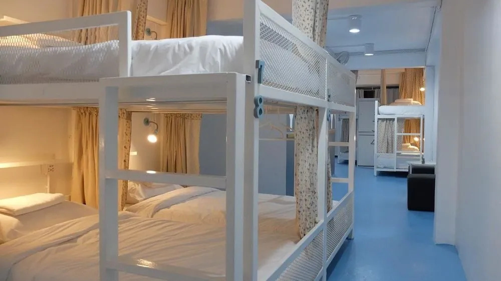 A Dude Mini Hostel - Adults Only