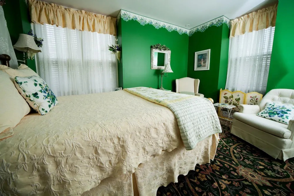 1840 Inn On The Main