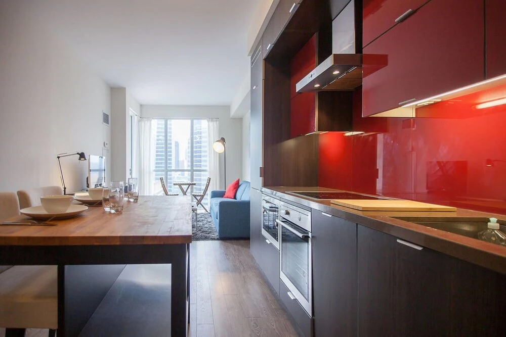 Avalon suites - Bluejays & Convention Center