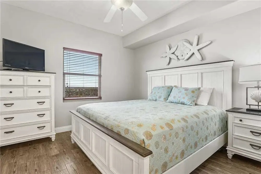 Treasure Island 802 - Two Bedroom Condo