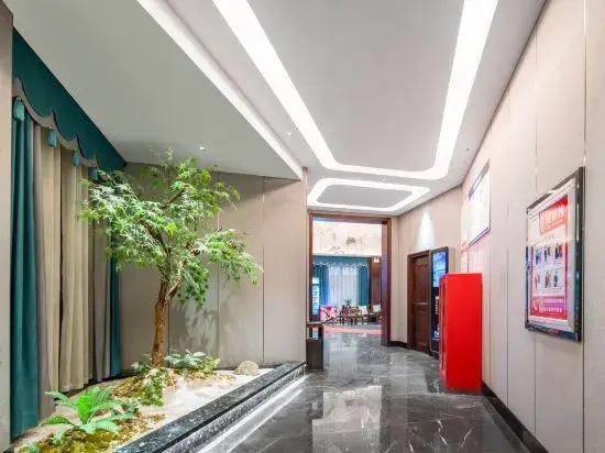 Fangcheng ZhongruiZhixuan Hotel