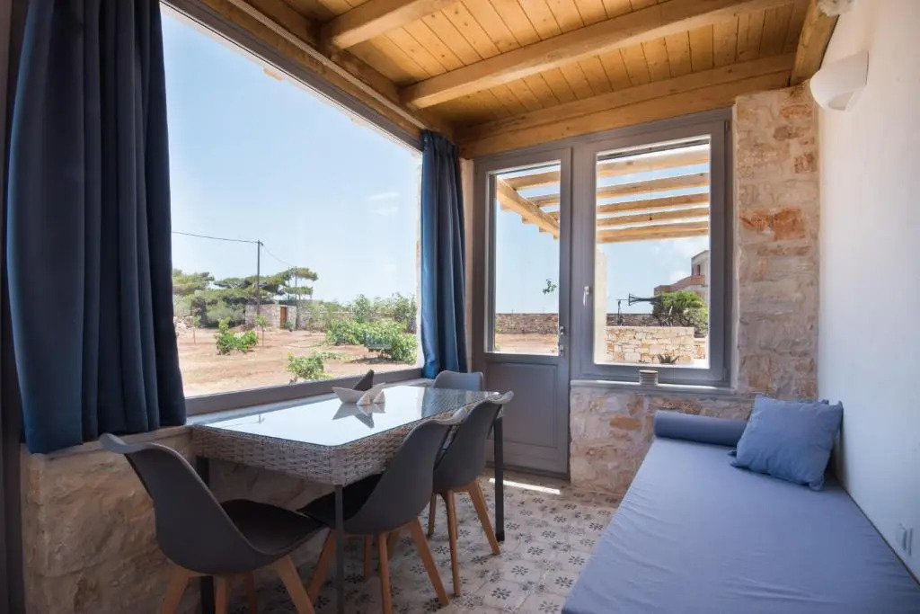 BLE Brand New 1BD Country House with Private Swimming Pool in Isterni