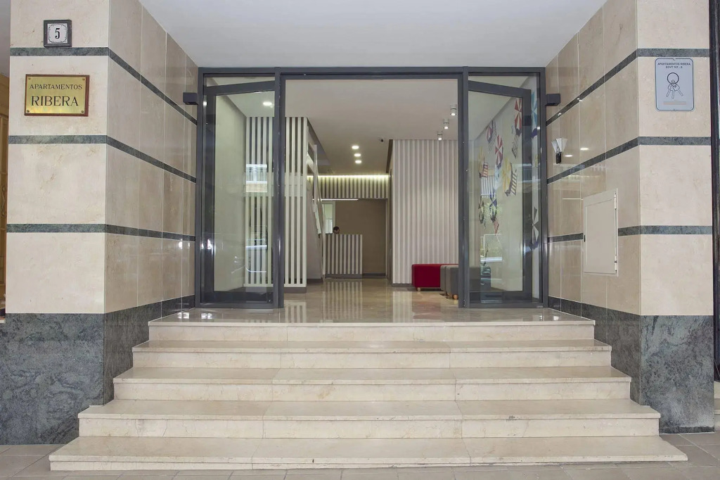 Apartamentos Ribera