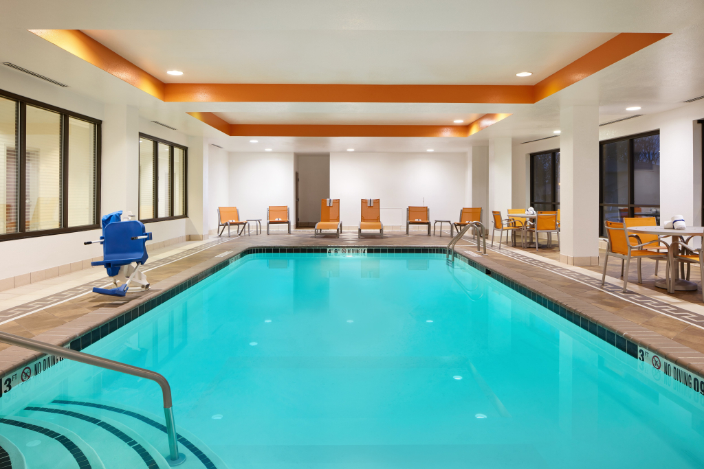 Holiday Inn Express Hotel & Suites Greenwood by IHG