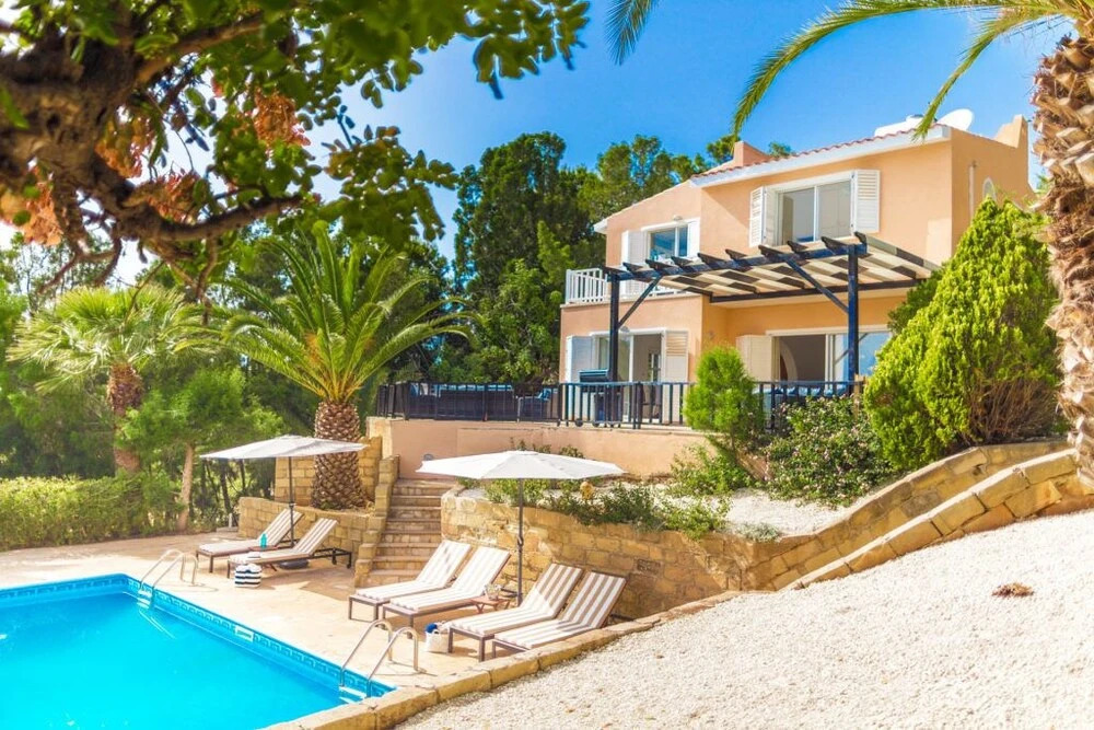 Villa Ella