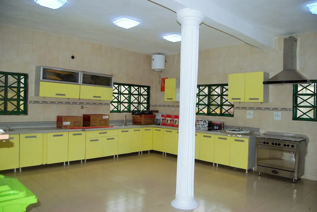 Daneto Hotel