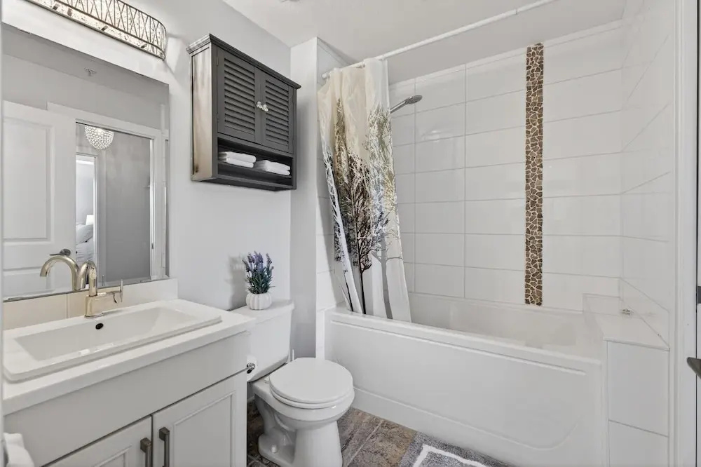 Bright 1 Bdrm at Amenity Rich Resort 102