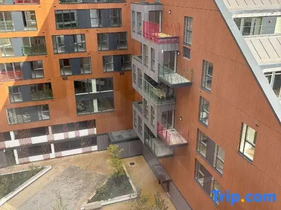 Apartments in Central Bracknell, 30mins from London