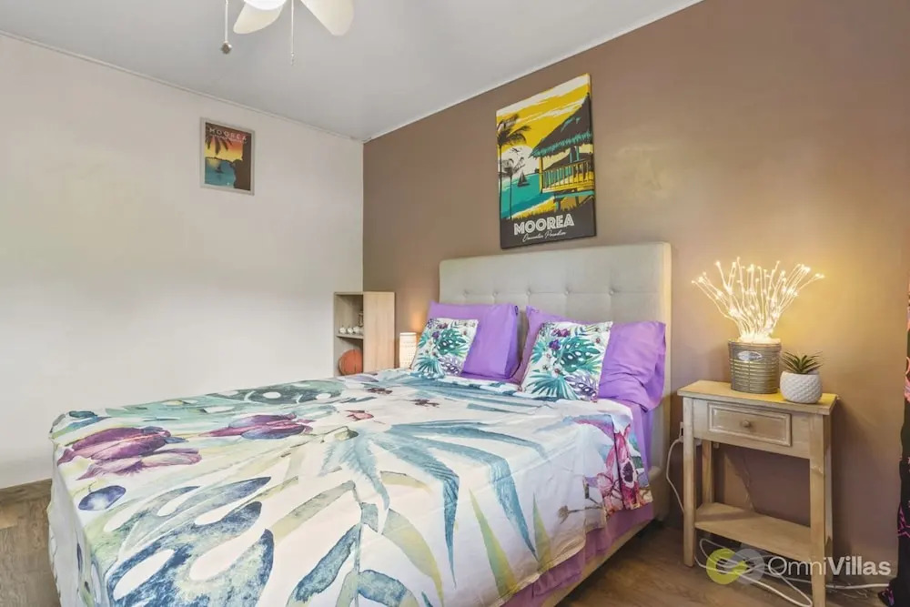 Beachfront 4BR Home With Pool in Moorea